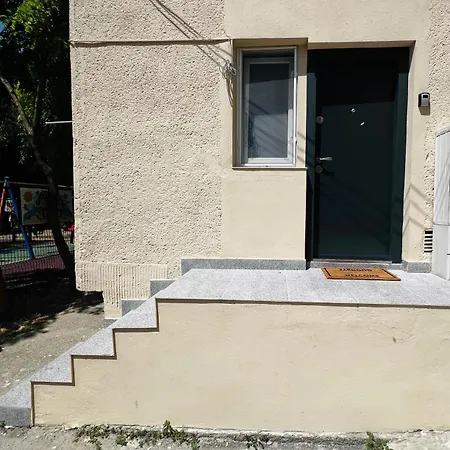 Lägenhet Avi Constanţa